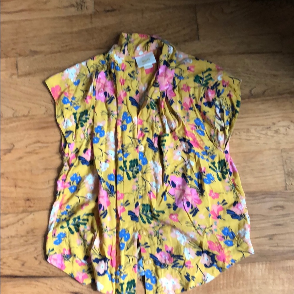 Capped sleeve button down Maeve shirt